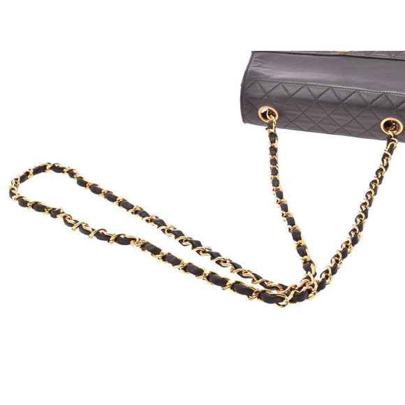 Chanel Matelasse Chain Shoulder Bag Green Lambskin - Picture 3 of 9